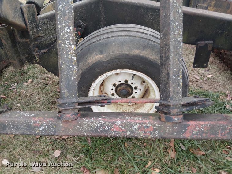 image for item DT4664 24' W cultipacker