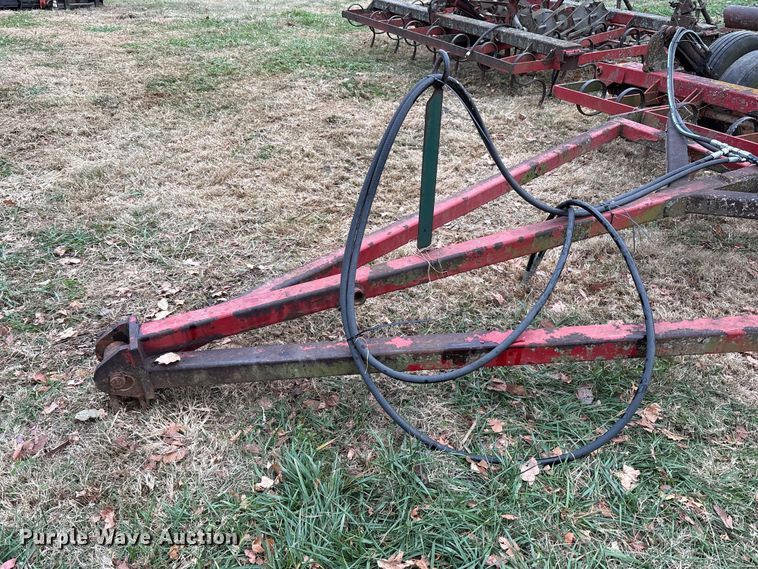image for item DT4666  30' W field cultivator