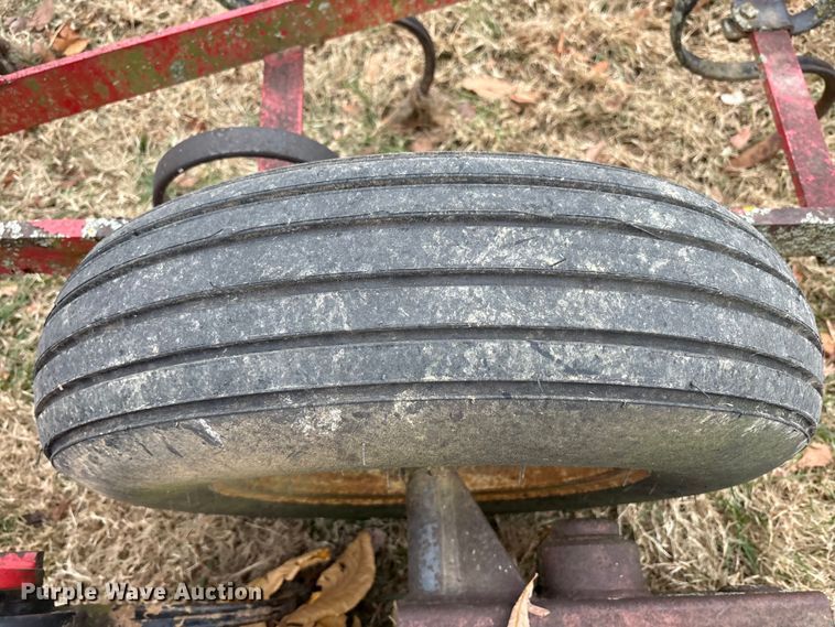 image for item DT4666  30' W field cultivator