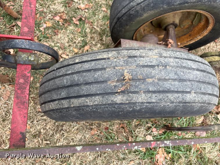 image for item DT4666  30' W field cultivator