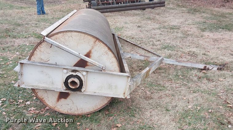 image for item DT4667 Single drum roller