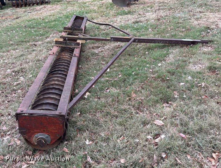 image for item DT4670 17' cultipacker