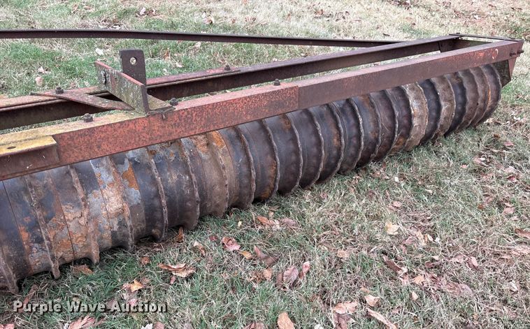 image for item DT4670 17' cultipacker