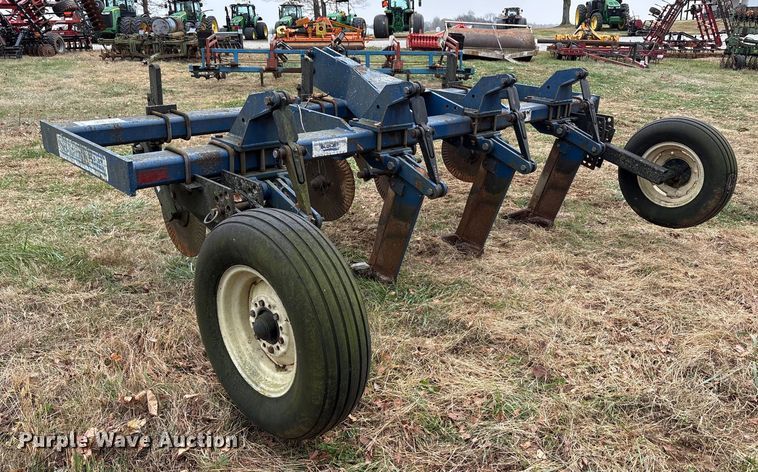 image for item DT4671 Blu-Jet Sub-Tiller II in-line ripper