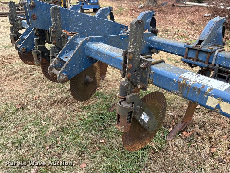 image for item DT4671 Blu-Jet Sub-Tiller II in-line ripper