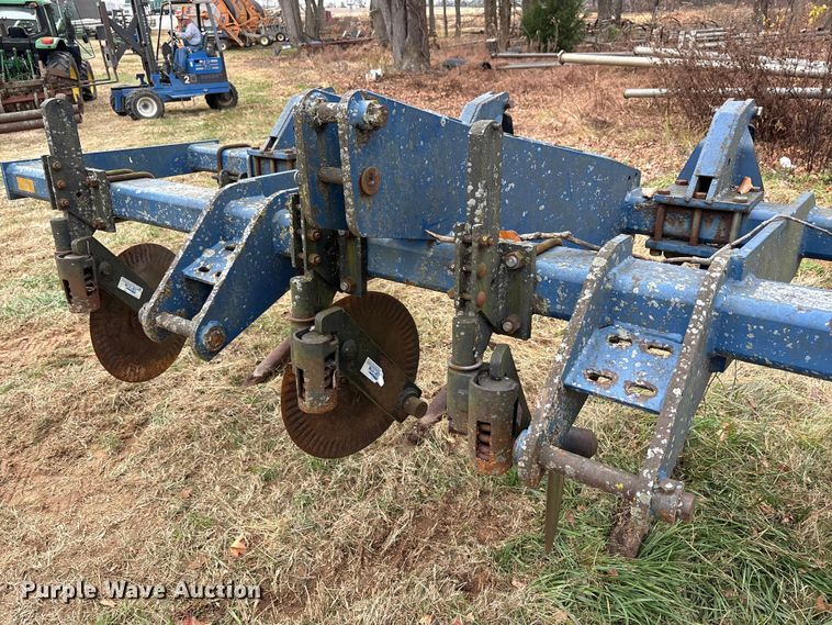 image for item DT4671 Blu-Jet Sub-Tiller II in-line ripper