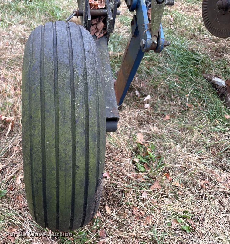 image for item DT4671 Blu-Jet Sub-Tiller II in-line ripper