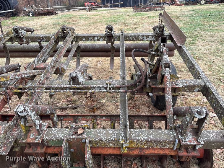 image for item DT4672 Mulch finisher