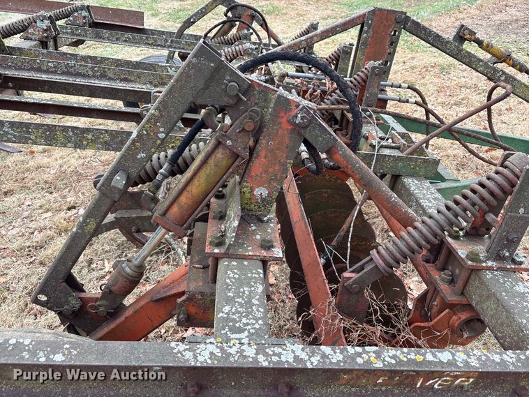 image for item DT4672 Mulch finisher