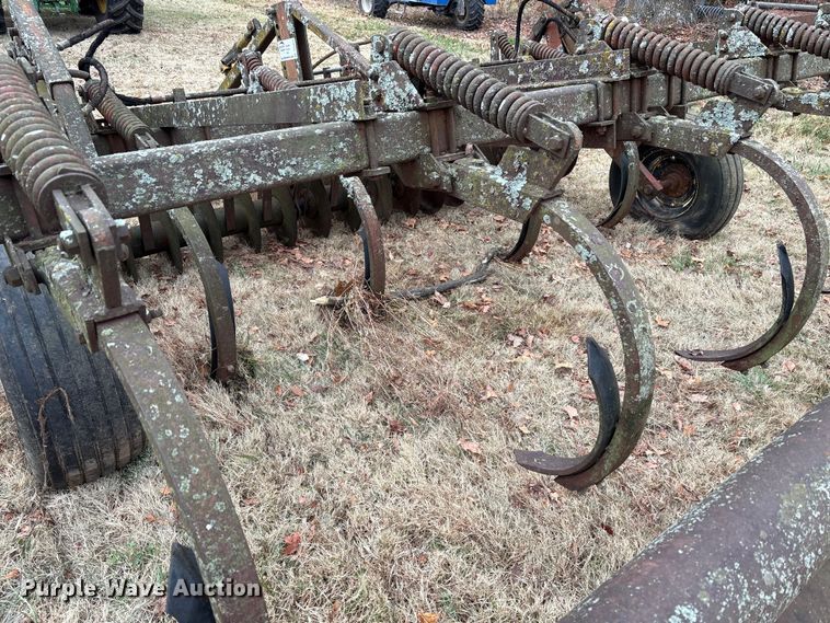 image for item DT4672 Mulch finisher