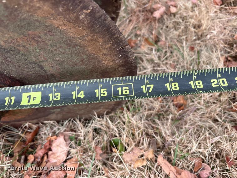 image for item DT4672 Mulch finisher