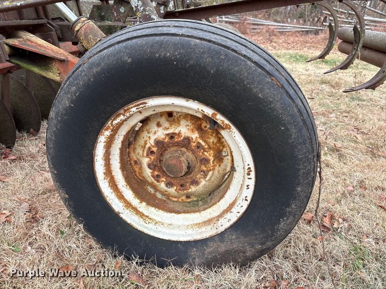 image for item DT4672 Mulch finisher