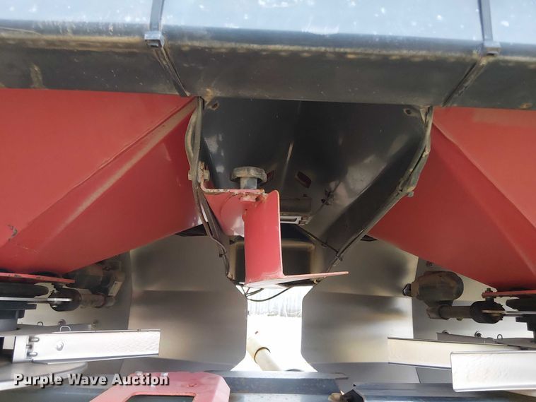 image for item DT4673 Vicon RO-EDW spreader