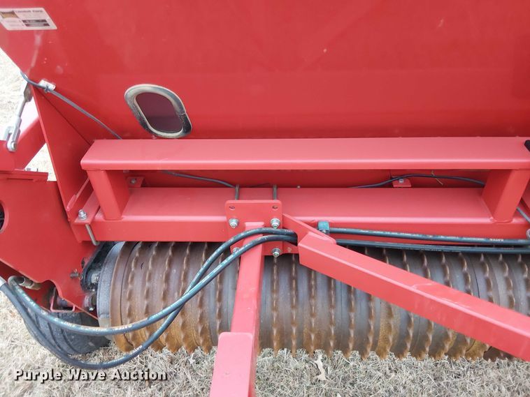 image for item DT4677 2020 Brillion SL2121 seeder