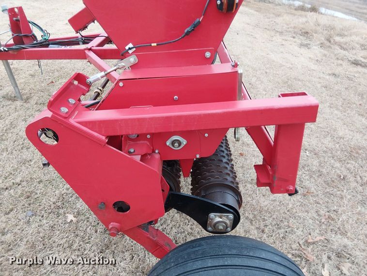 image for item DT4677 2020 Brillion SL2121 seeder