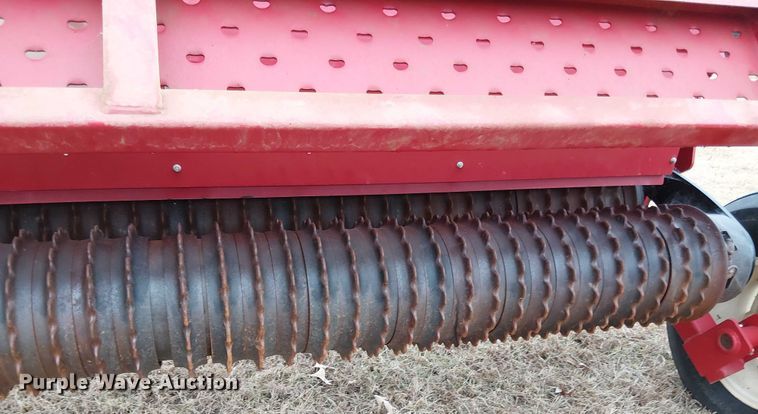 image for item DT4677 2020 Brillion SL2121 seeder