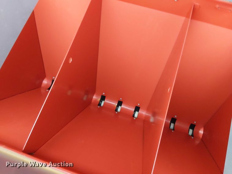 image for item DT4677 2020 Brillion SL2121 seeder