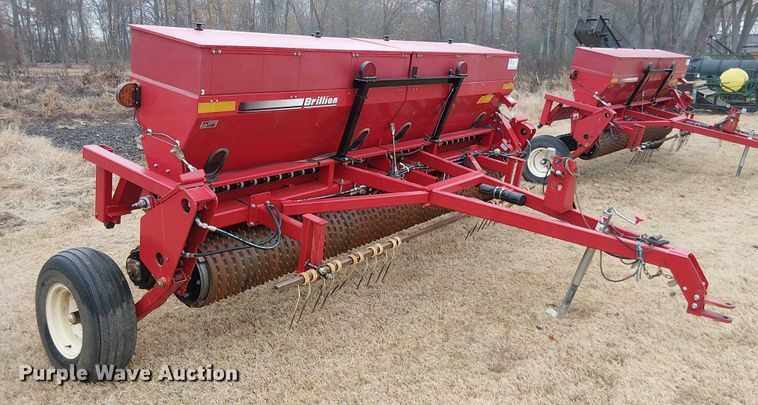 image for item DT4678 2021 Brillion SL2121 seeder