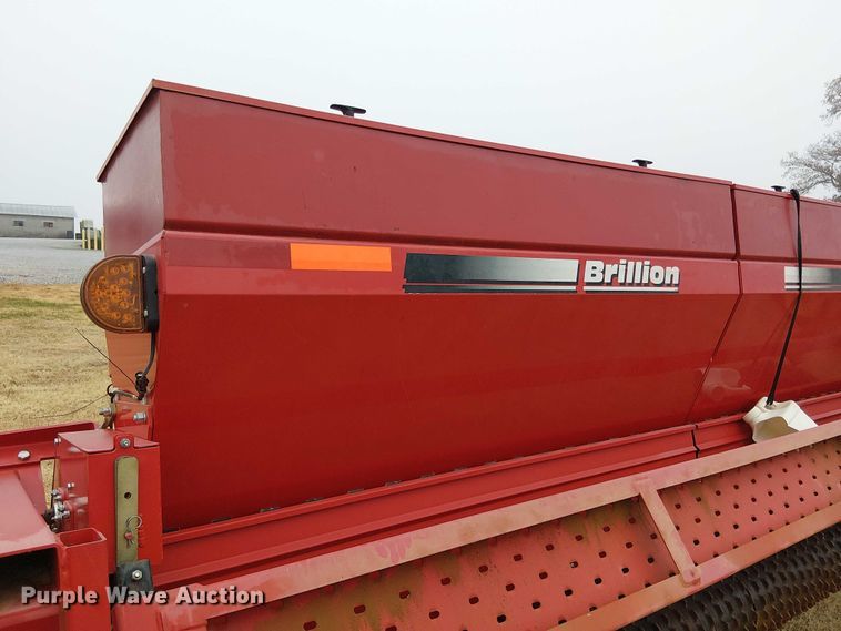 image for item DT4678 2021 Brillion SL2121 seeder