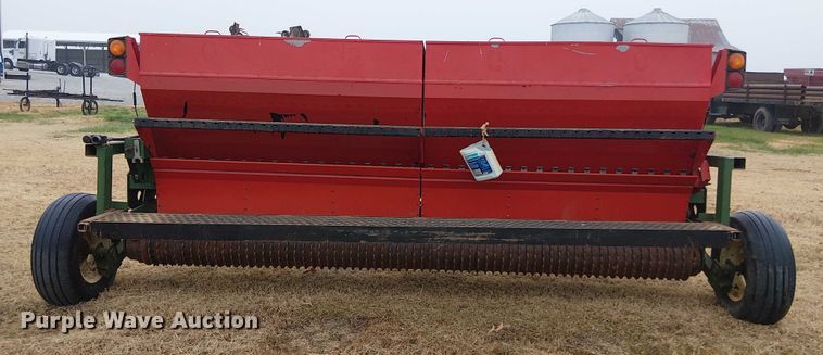 image for item DT4679 Brillion SL-212 seeder