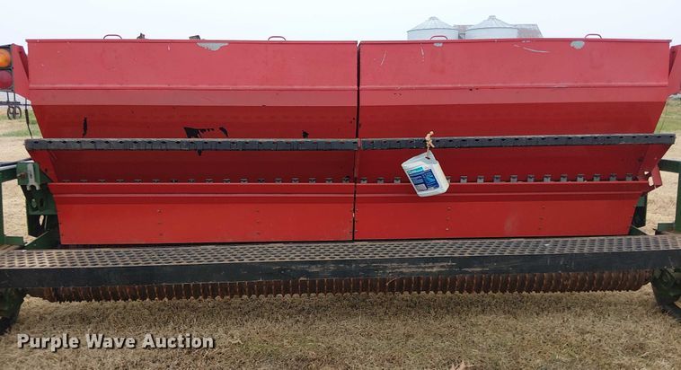 image for item DT4679 Brillion SL-212 seeder