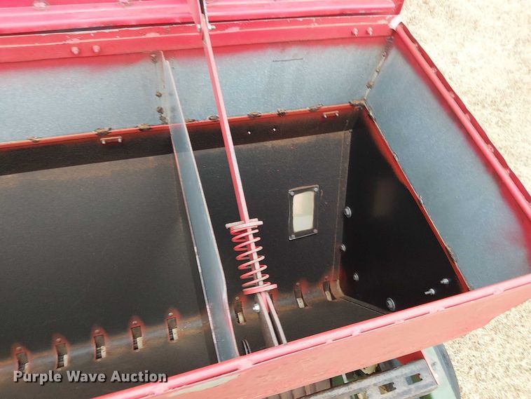 image for item DT4679 Brillion SL-212 seeder