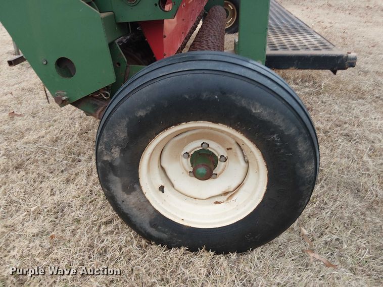 image for item DT4679 Brillion SL-212 seeder