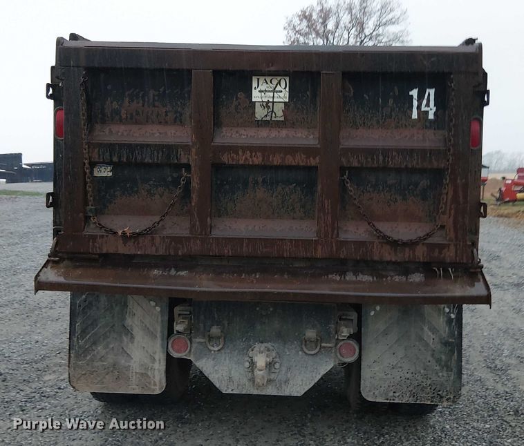 image for item DT4680 1998 International 8100 dump truck