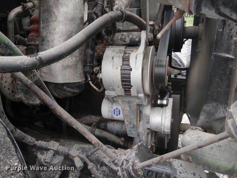 image for item DT4680 1998 International 8100 dump truck