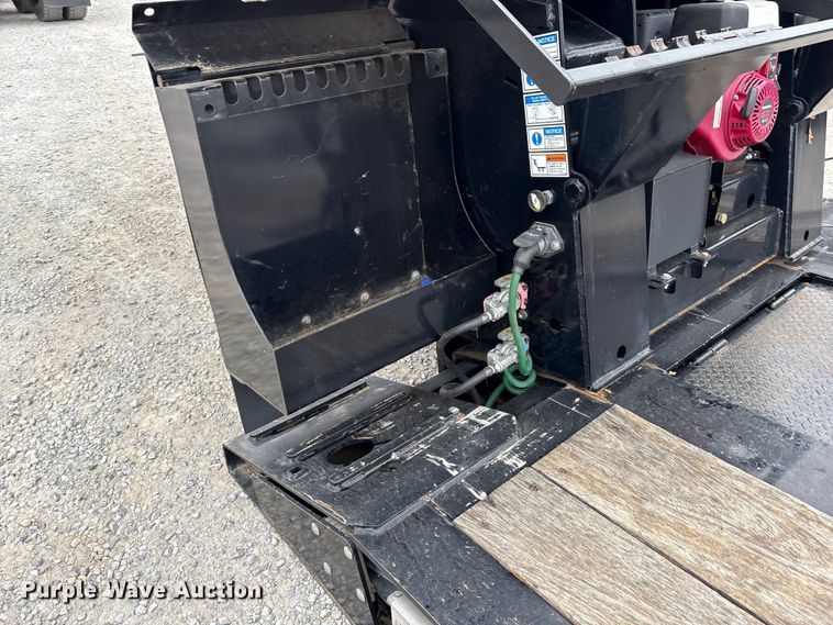 image for item DT4681 2020 Jet Company Inc. lowboy equipment trailer