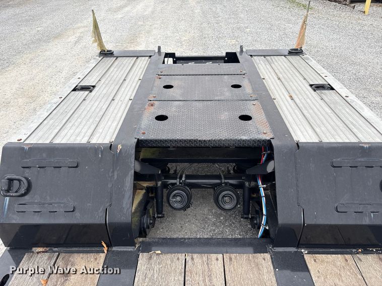 image for item DT4681 2020 Jet Company Inc. lowboy equipment trailer
