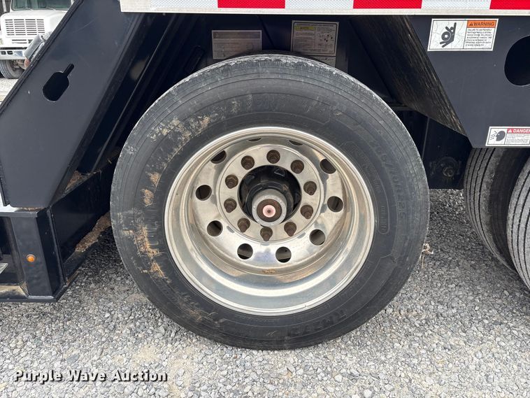 image for item DT4681 2020 Jet Company Inc. lowboy equipment trailer