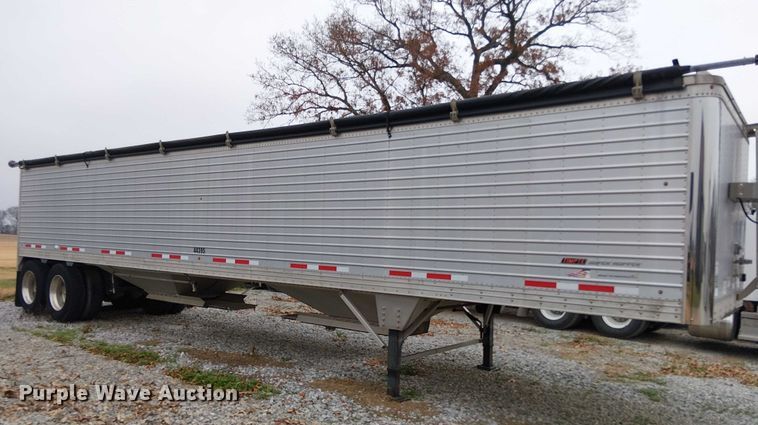 image for item DT4682 2020 Timpte grain trailer