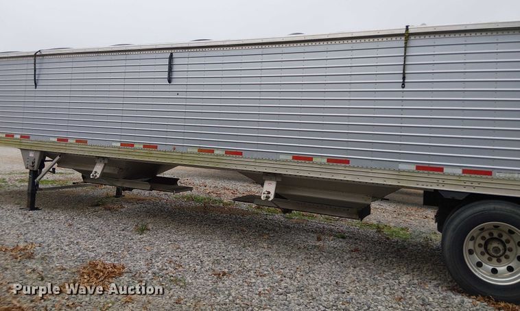 image for item DT4682 2020 Timpte grain trailer