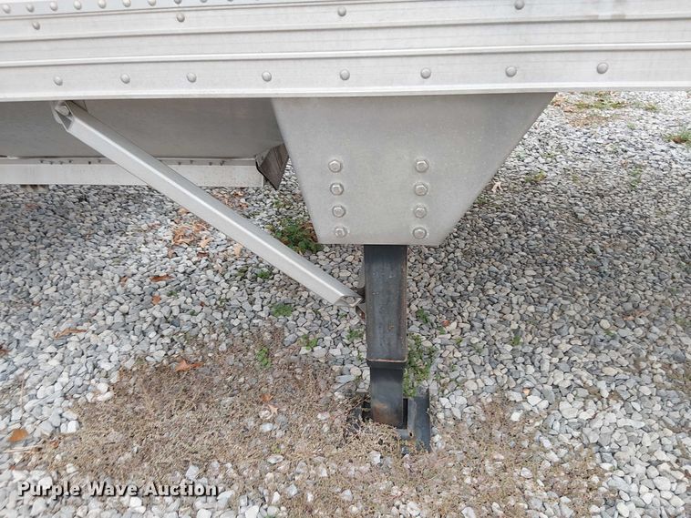image for item DT4682 2020 Timpte grain trailer