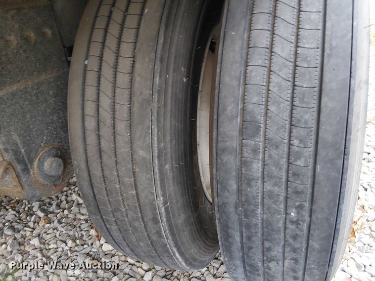 image for item DT4682 2020 Timpte grain trailer