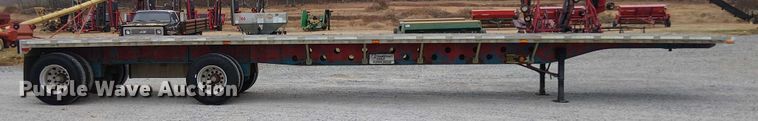image for item DT4683 2000 Transcraft Eagle W2 flatbed trailer