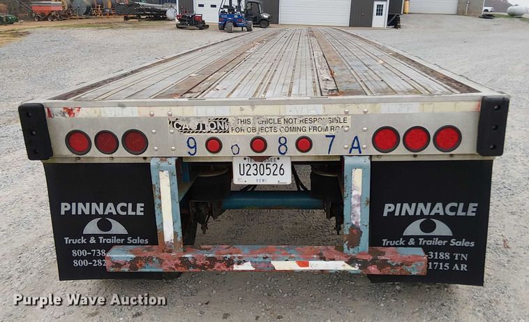 image for item DT4683 2000 Transcraft Eagle W2 flatbed trailer