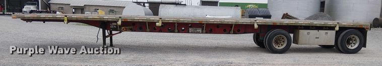 image for item DT4683 2000 Transcraft Eagle W2 flatbed trailer