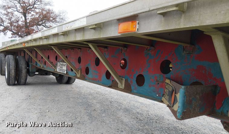 image for item DT4683 2000 Transcraft Eagle W2 flatbed trailer