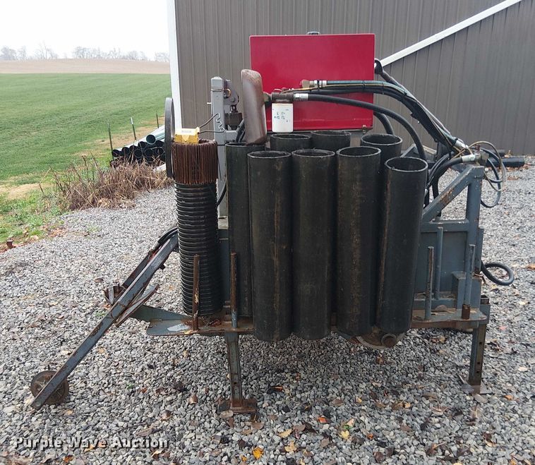 image for item DT4694 Sod unroller