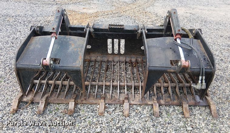 image for item DT4698 Skid steer rock grapple bucket