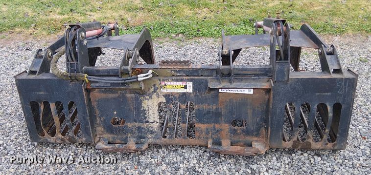image for item DT4698 Skid steer rock grapple bucket