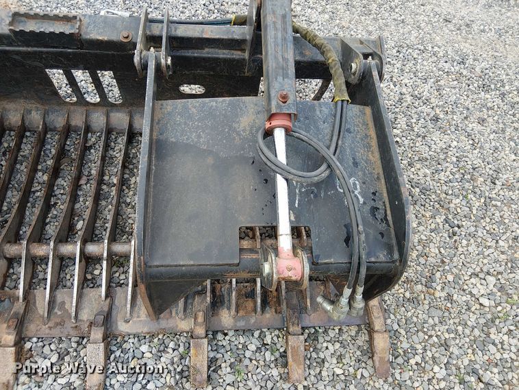 image for item DT4698 Skid steer rock grapple bucket