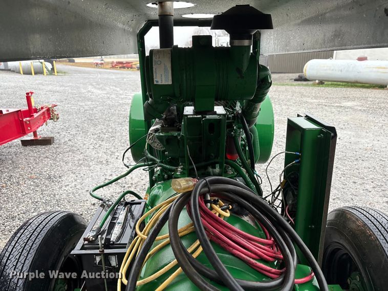 image for item DT4699 Rainbow 05000 generator