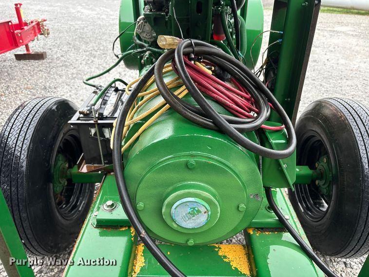 image for item DT4699 Rainbow 05000 generator