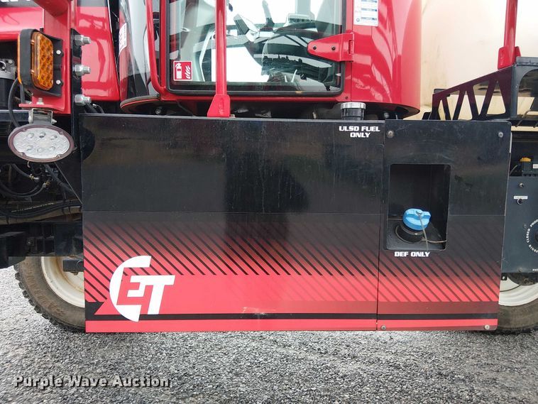 image for item DT4700 2019 Apache AS640 sprayer