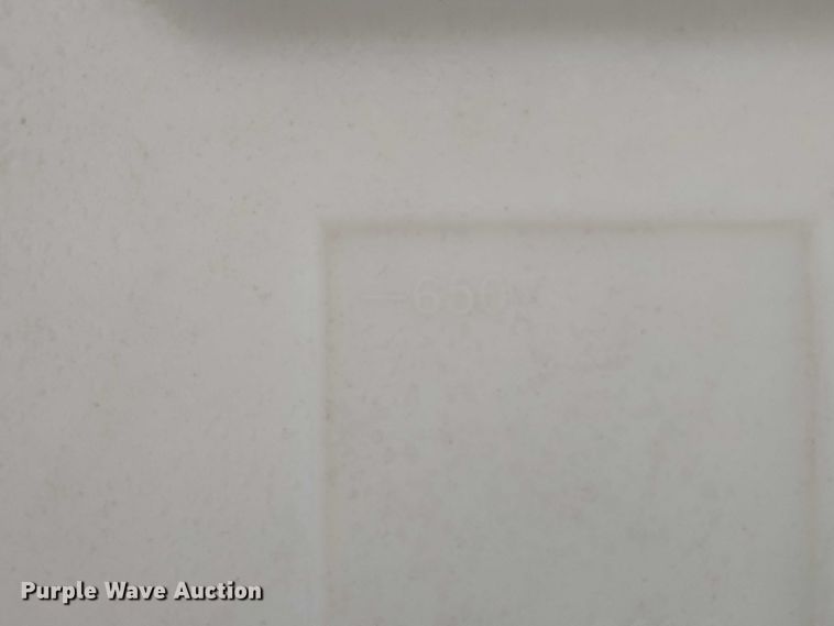 image for item DT4700 2019 Apache AS640 sprayer