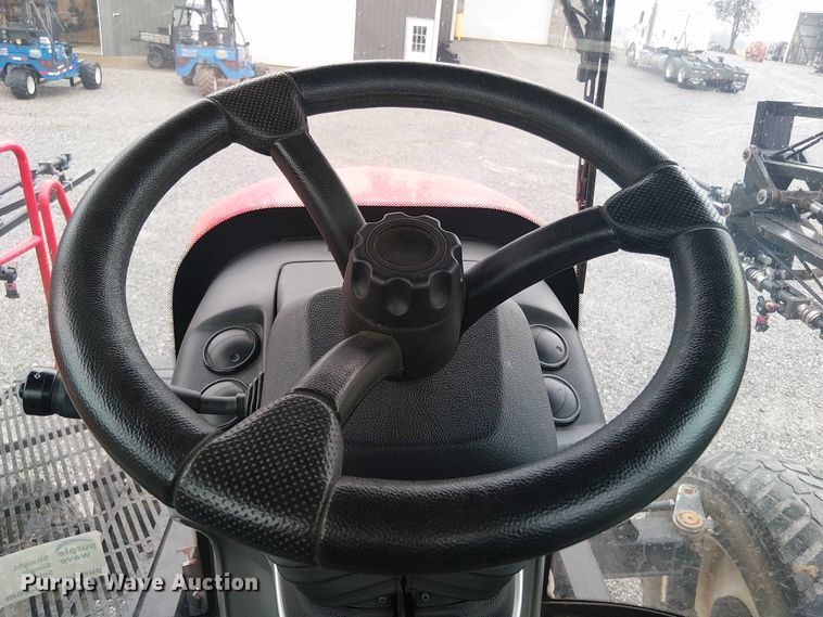 image for item DT4700 2019 Apache AS640 sprayer