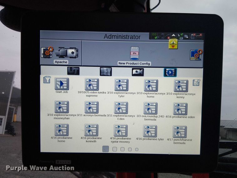 image for item DT4700 2019 Apache AS640 sprayer